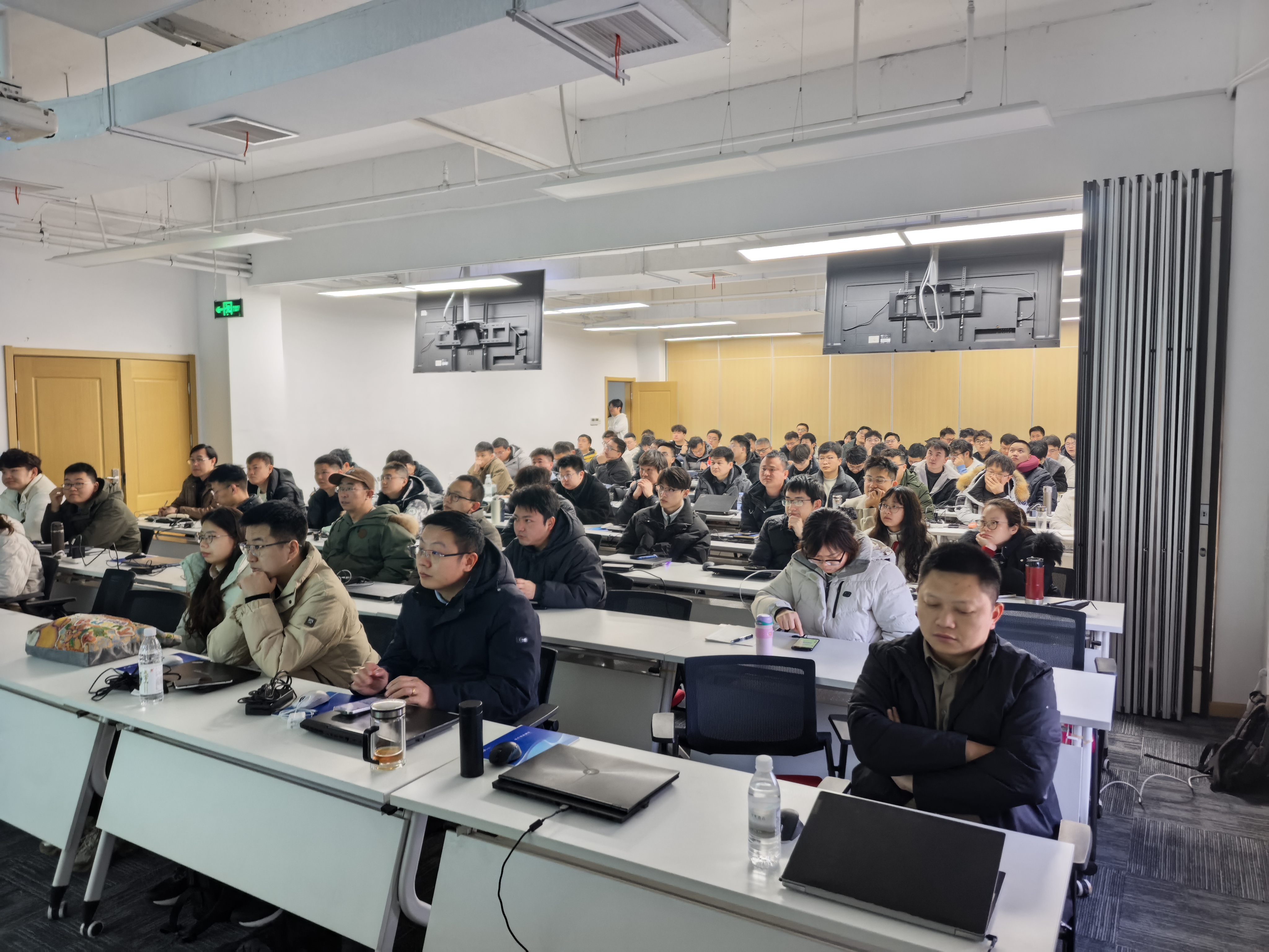 開(kāi)目大講堂“新春第一課”圓滿(mǎn)收官，奮楫賦能智造新征程